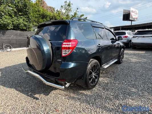 2010 Toyota Rav-4 — foto 5 / 10