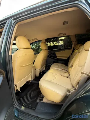 2010 Toyota Rav-4 — foto 9 / 10