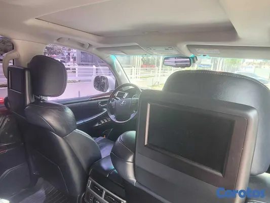 2014 Lexus Lx — foto 7 / 11