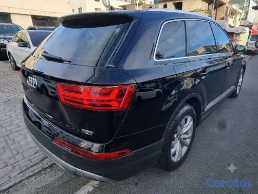 2016 Audi Q7 — foto 4 / 10
