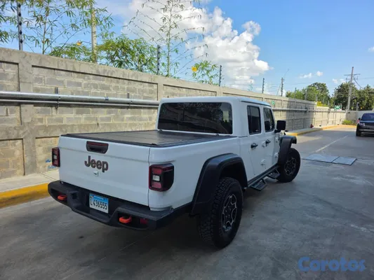 2021 Jeep Gladiator — foto 3 / 5