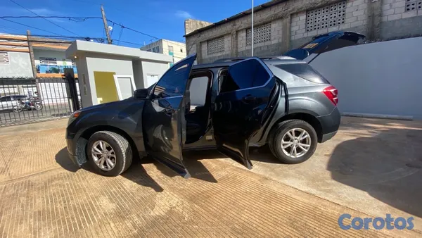 2017 Chevrolet Equinox — foto 8 / 15