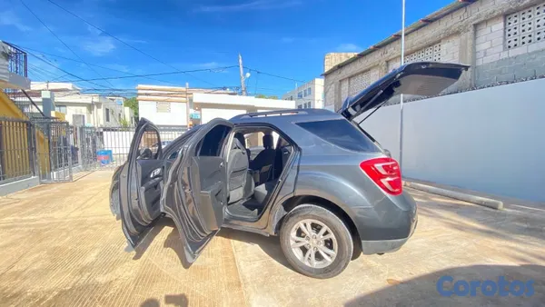 2017 Chevrolet Equinox — foto 12 / 15