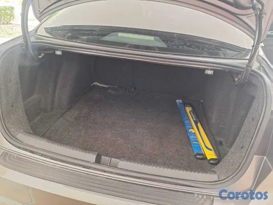 2017 Volkswagen Jetta — foto 6 / 9
