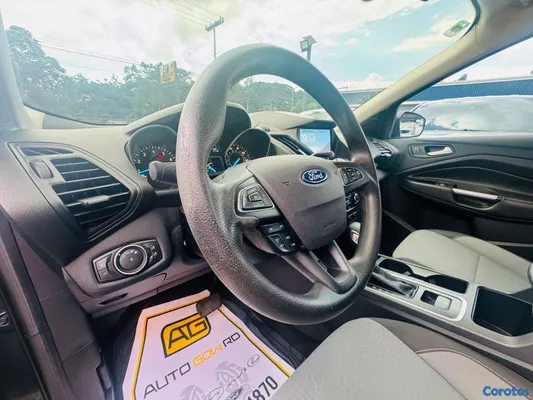 2018 Ford Escape — foto 7 / 10