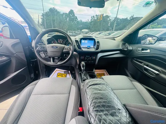 2018 Ford Escape — foto 8 / 10