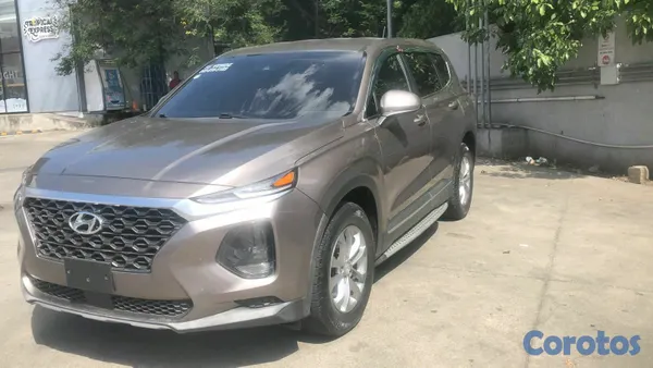 2019 Hyundai Santa Fe — foto 4 / 8