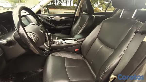 2016 Infiniti Q-50 — foto 11 / 11