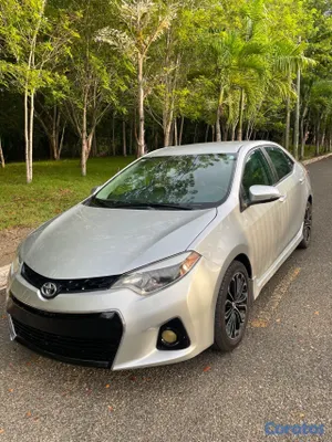 2014 Toyota Corolla — foto 6 / 8