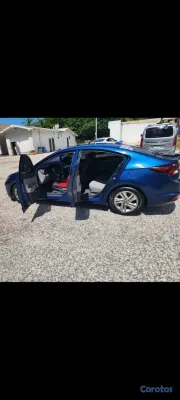 2019 Hyundai Elantra — foto 6 / 7