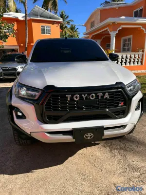 2025 Toyota Pick Up — foto 2 / 10
