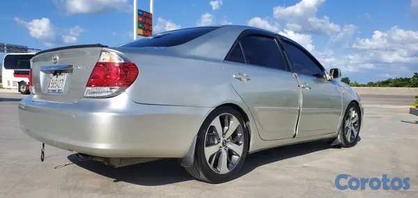 2006 Toyota Camry — foto 7 / 17