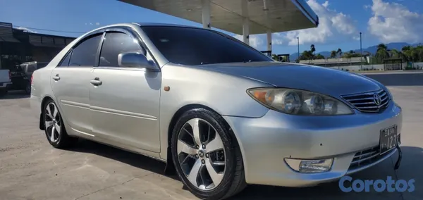 2006 Toyota Camry — foto 8 / 17