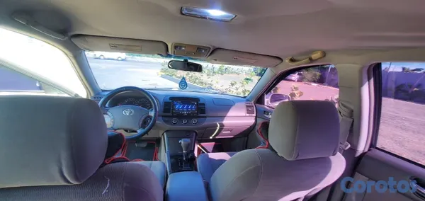 2006 Toyota Camry — foto 9 / 17