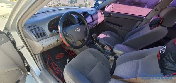 2006 Toyota Camry — foto 11 / 17