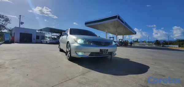 2006 Toyota Camry — foto 12 / 17