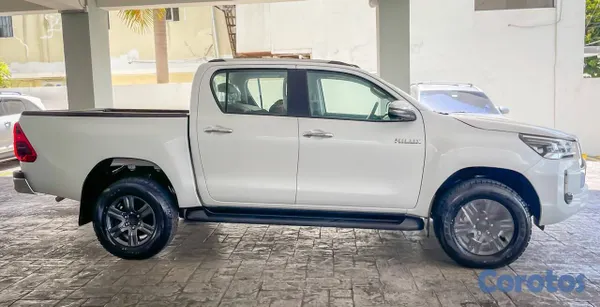 2026 Toyota Hilux — foto 3 / 11