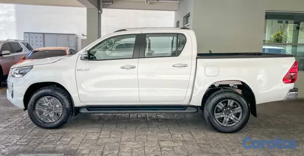 2026 Toyota Hilux — foto 4 / 11