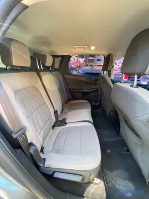 2022 Ford Escape — foto 7 / 9