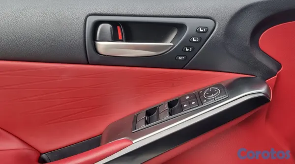 2023 Lexus IS 500 F Sport Performance — foto 11 / 12