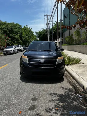 2014 Ford Explorer — foto 7 / 19