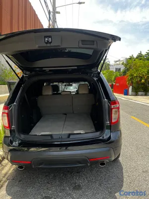 2014 Ford Explorer — foto 16 / 19