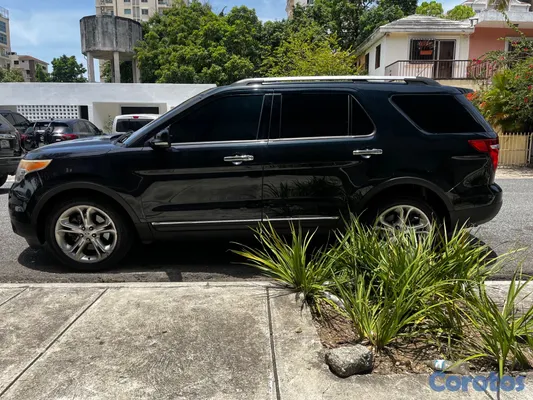 2014 Ford Explorer — foto 18 / 19