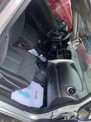 2016 Nissan Versa — foto 5 / 6