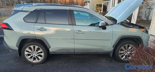 2020 Toyota Rav-4 — foto 7 / 11