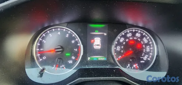 2020 Toyota Rav-4 — foto 10 / 11