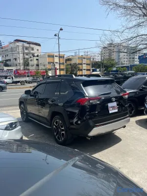 2019 Toyota Rav-4 — foto 7 / 10