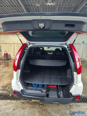 2014 Nissan X-Trail — foto 11 / 13