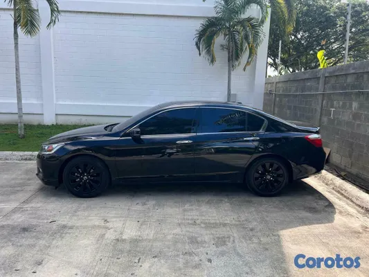 2015 Honda Accord — foto 2 / 6