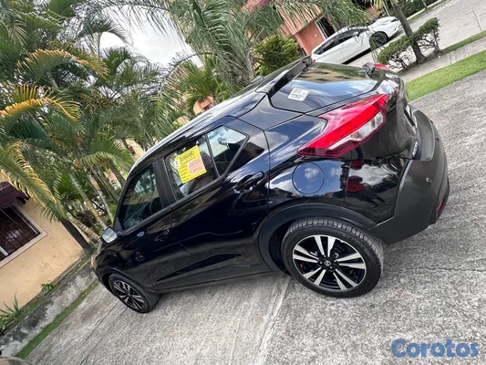 2020 Nissan Kicks — foto 14 / 14