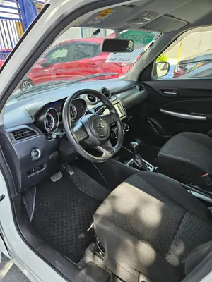 2020 Suzuki Swift — foto 6 / 10