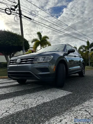 2020 Volkswagen Tiguan — foto 2 / 17