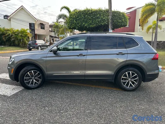 2020 Volkswagen Tiguan — foto 4 / 17