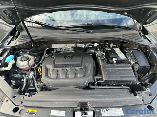 2020 Volkswagen Tiguan — foto 12 / 17