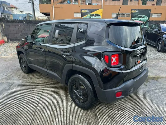 2019 Jeep Renegade — foto 4 / 10