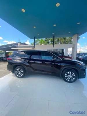 2022 Toyota Highlander — foto 4 / 11