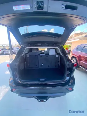 2022 Toyota Highlander — foto 7 / 11