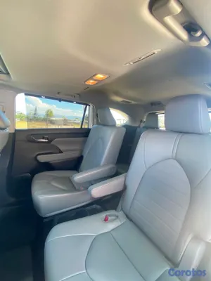 2022 Toyota Highlander — foto 9 / 11