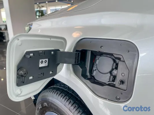 2026 Toyota Hilux — foto 7 / 11