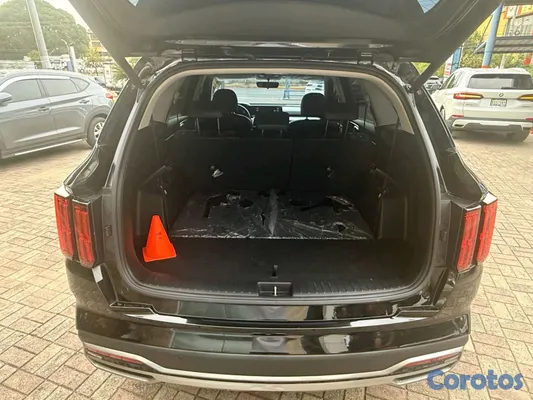 2023 Kia Sorento — foto 3 / 10