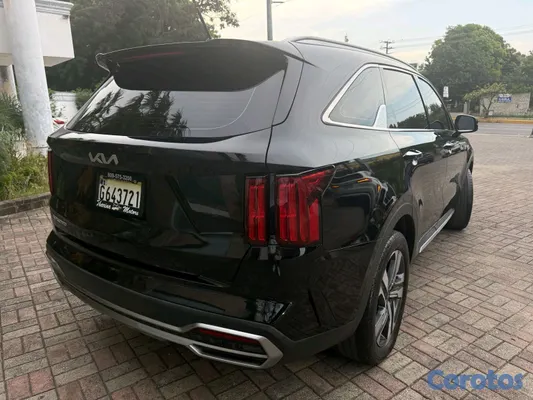 2023 Kia Sorento — foto 4 / 10
