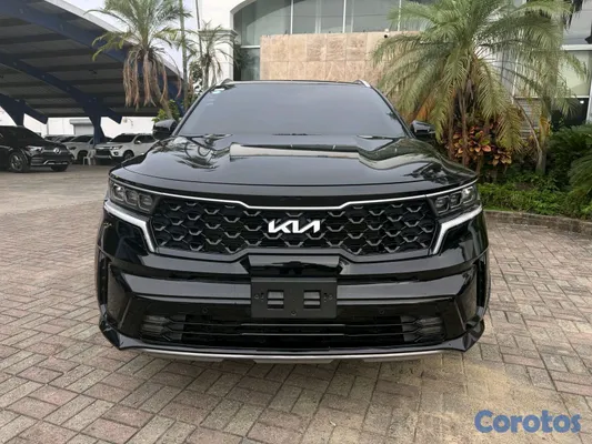 2023 Kia Sorento — foto 8 / 10