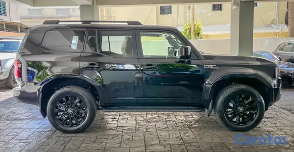 2026 Toyota Land Cruiser Prado — foto 2 / 11