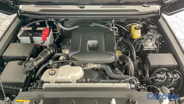 2026 Toyota Land Cruiser Prado — foto 11 / 11
