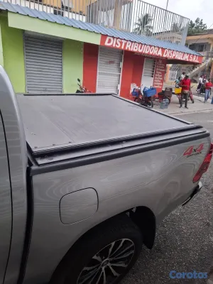 2023 Toyota Hilux — foto 4 / 17