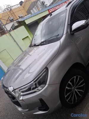 2023 Toyota Hilux — foto 6 / 17